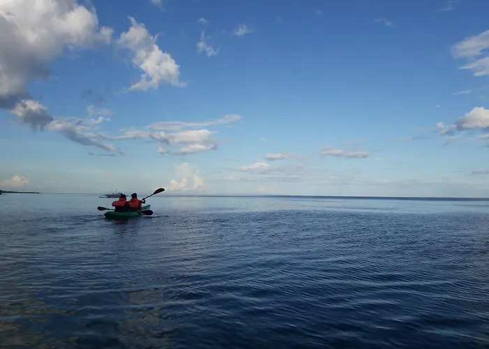 Resort Seafari 2*